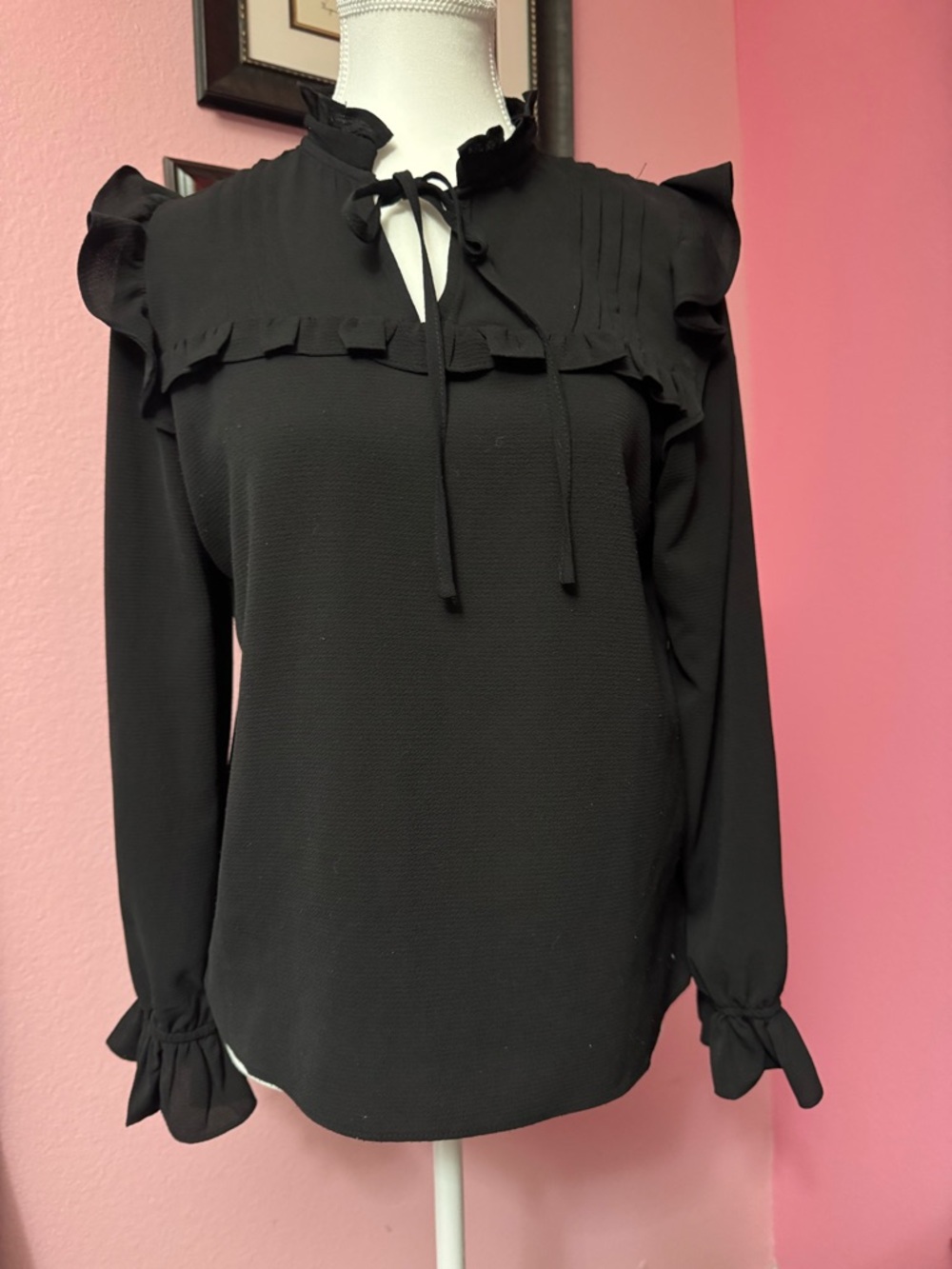 CeCe Black Ruffle Tie-Neck Long Sleeve Blouse